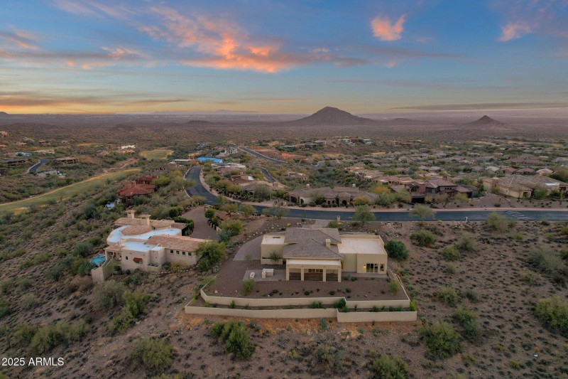 96-web-or-mls-10031-n-palisades-blvd
