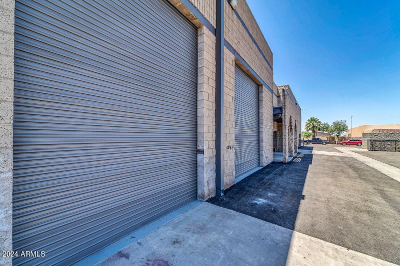 7809 N 68th Ave-7