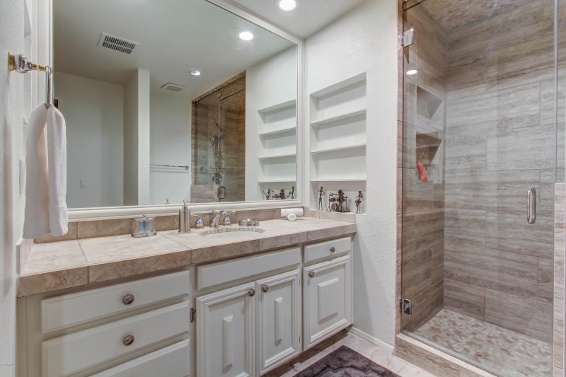 014_Bathroom II