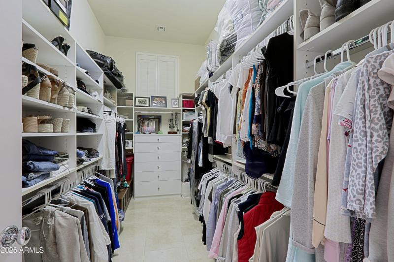 Master Closet 2