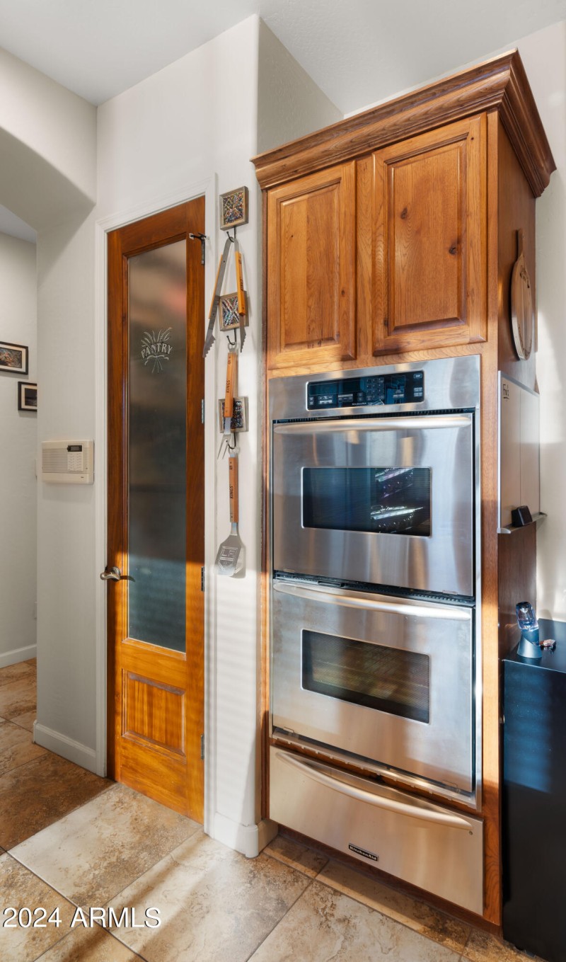 Dual KitchenAid Ovens