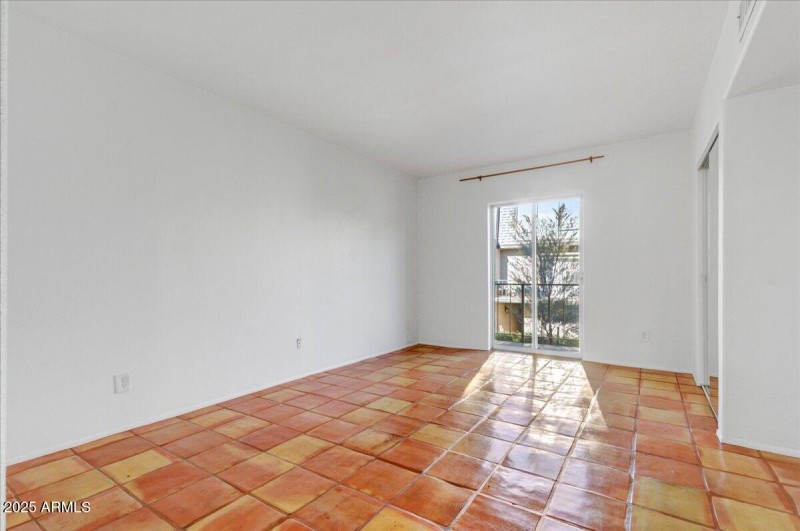 08-Primary Suite