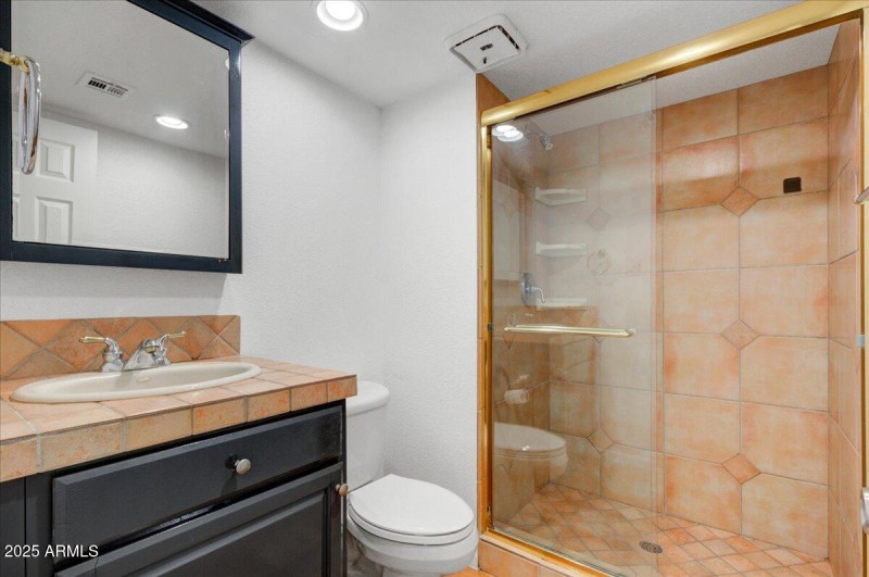 10-Primary Bathroom