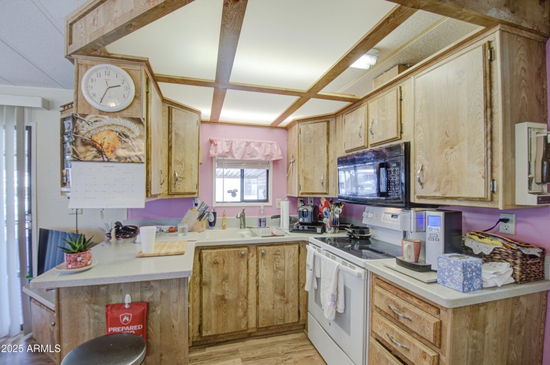 Kitchen 3