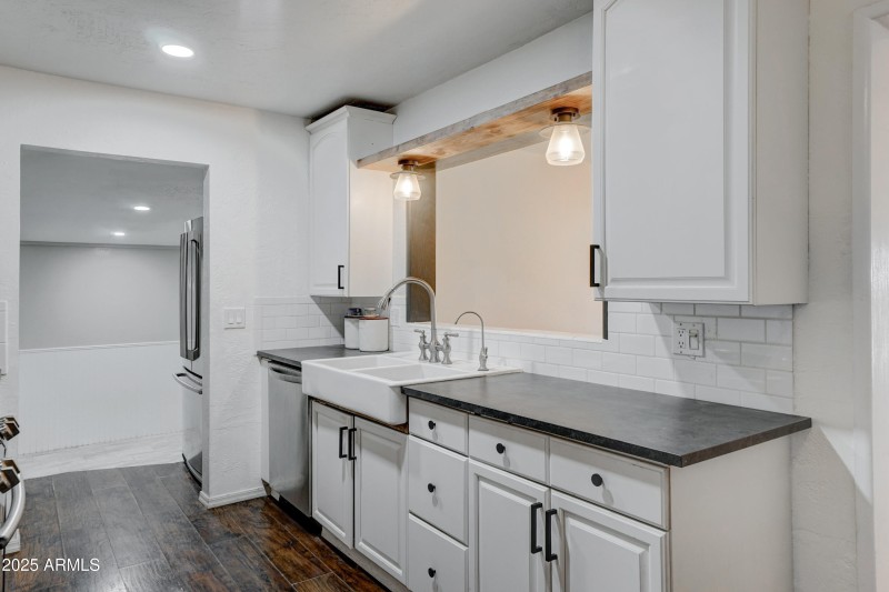 340 W Lindbergh-5