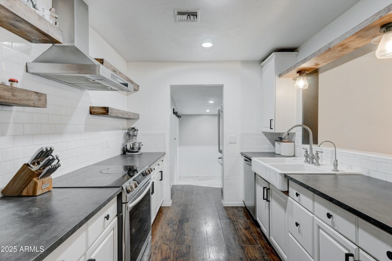 340 W Lindbergh-6