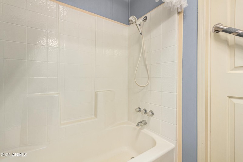 Full Guest Bath
