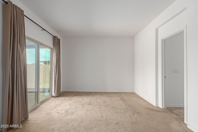 14 Master Bedroom