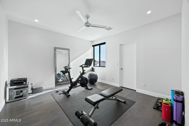 Bedroom/Gym