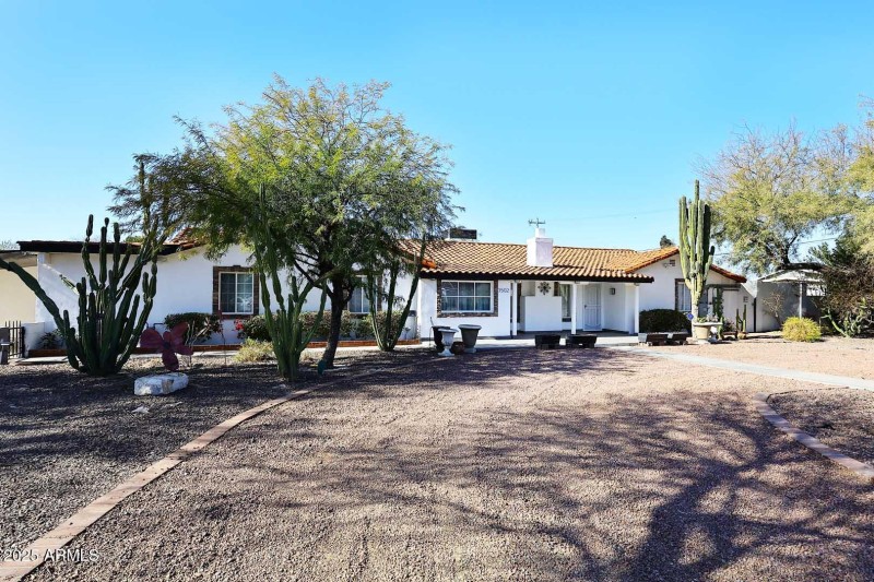 Front Corner View