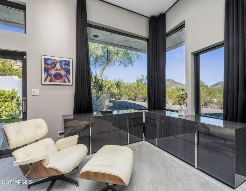 16-web-or-mls-HUB00487