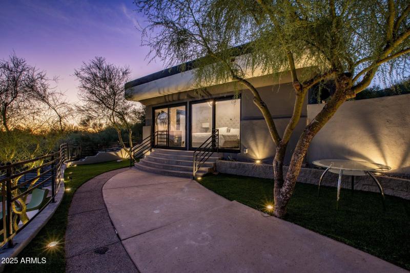 65-web-or-mls-HUB05822