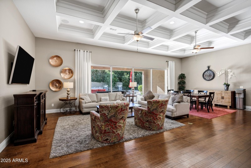 1783 E Desert Broom Pl-14