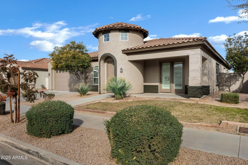 22174 E Creekside Dr-3