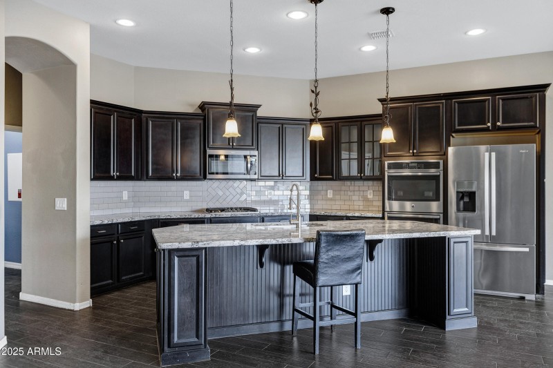 22174 E Creekside Dr-11