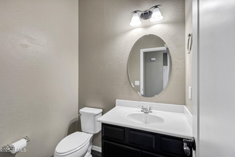 22174 E Creekside Dr-29