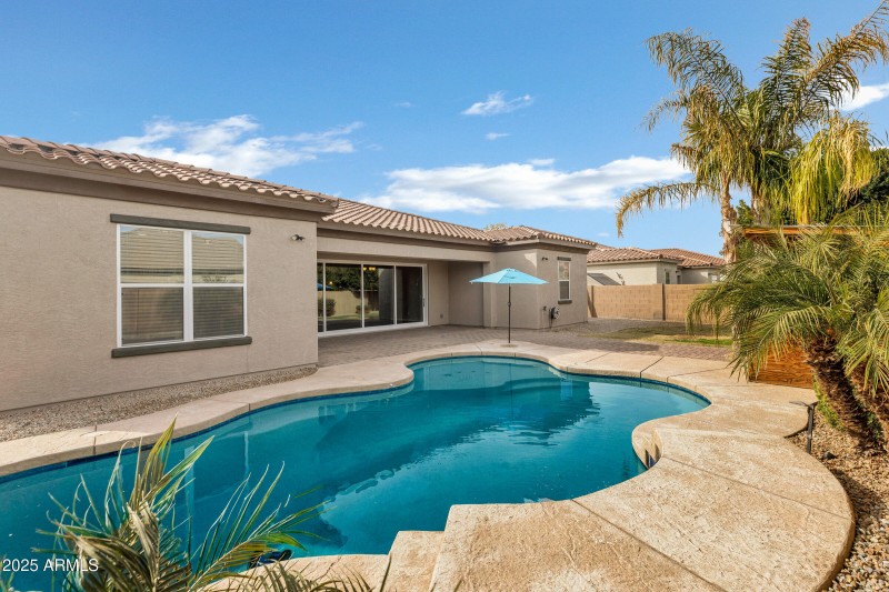 22174 E Creekside Dr-37