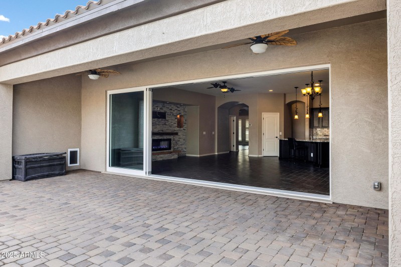 22174 E Creekside Dr-41