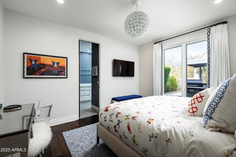Secondary Bedroom