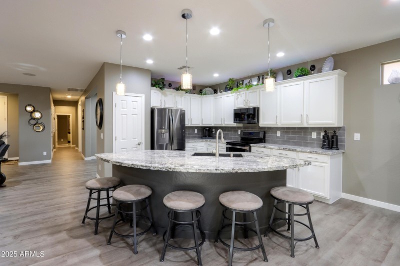 Large Granite Island