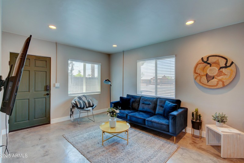 Turney Ave-11