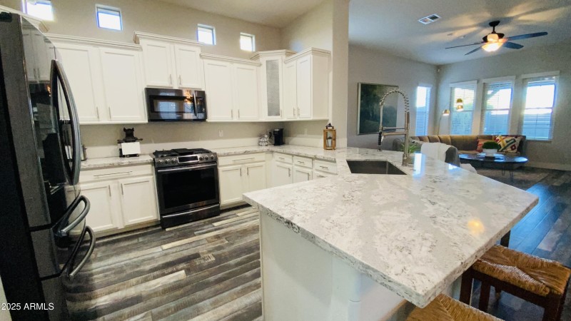 3807 N Denny Way Buckeye, AZ 85396