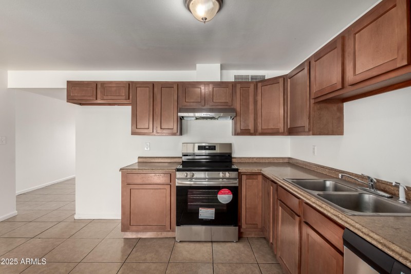 Kitchen 4