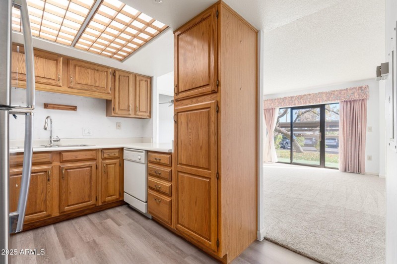 10330 W Thunderbird Blvd APT C119 - 02
