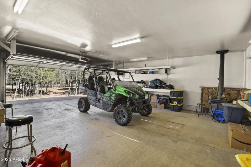 detached garage
