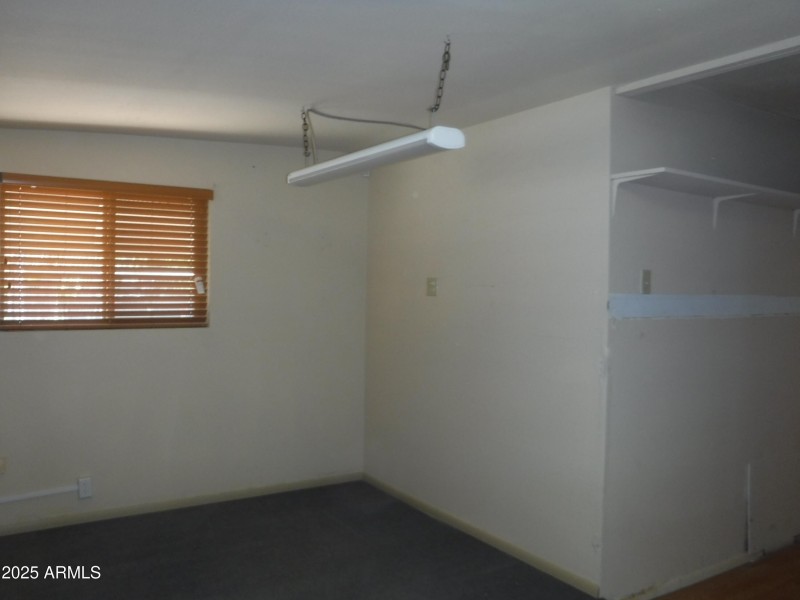 add wall 4th room