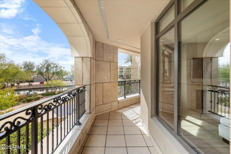 Balcony 3