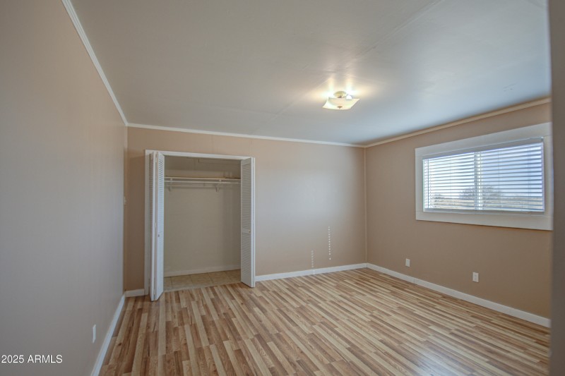 Bedroom 4-pic 1