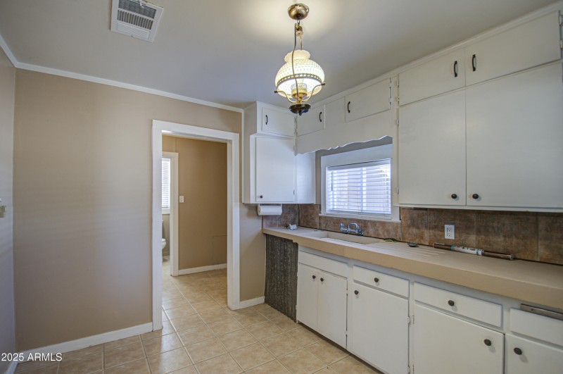 Kitchen 4