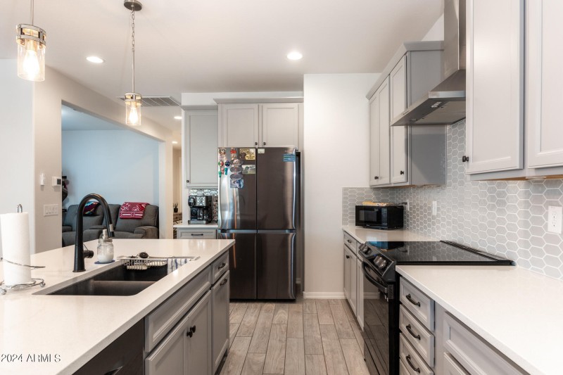 Kitchen 5