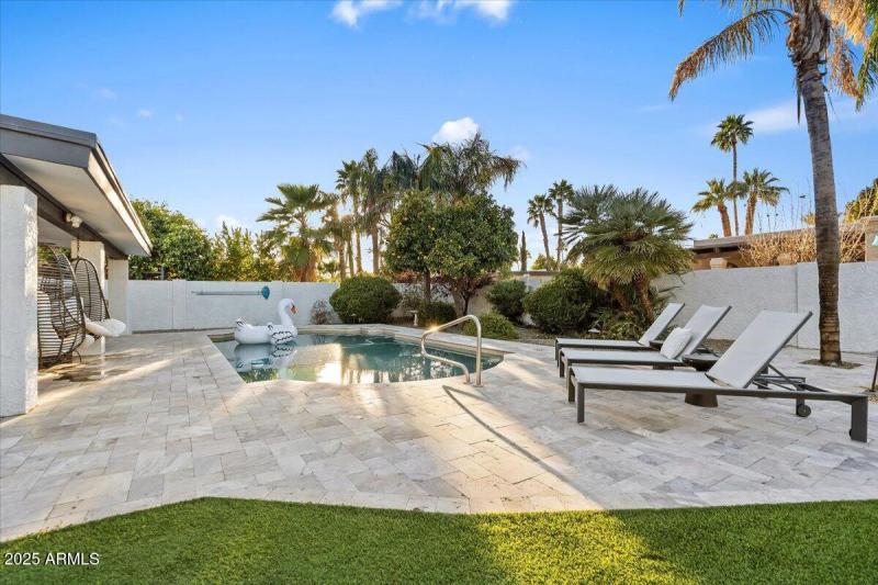 47-37_AustinDSC01186