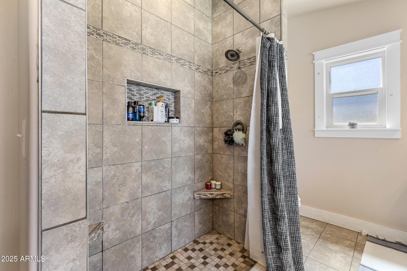 9655 E Rosewood Drive-30