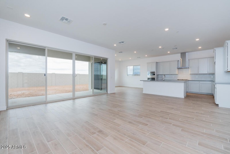 Tri Pointe Blossom Rock 489 - Great Room