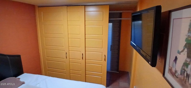 ADDED CLOSET