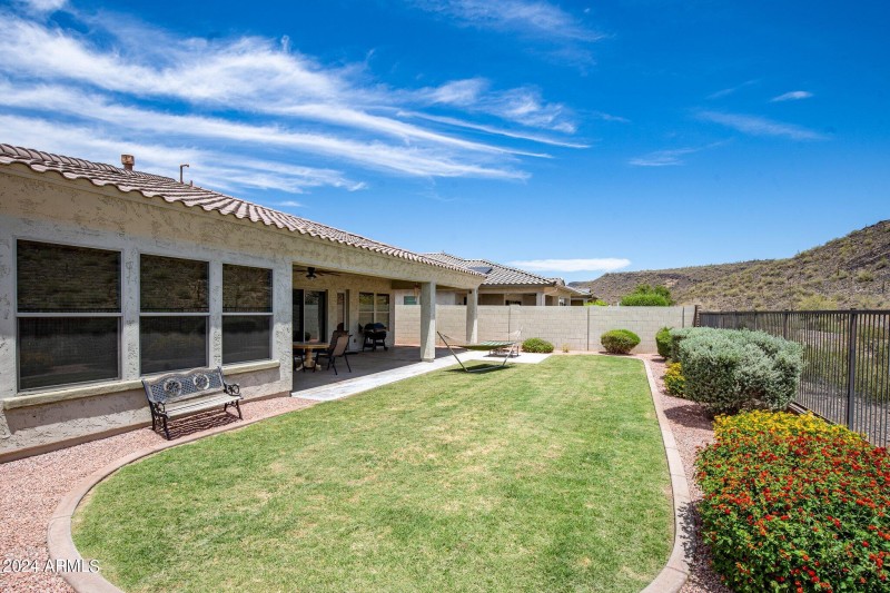 Covered Patio & Scenic Hillside