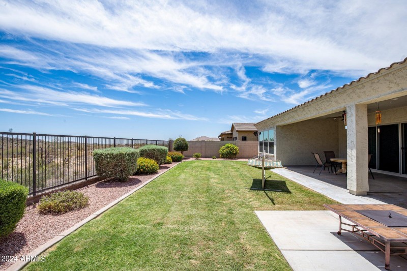 Wide-Open Desert Backyard Views