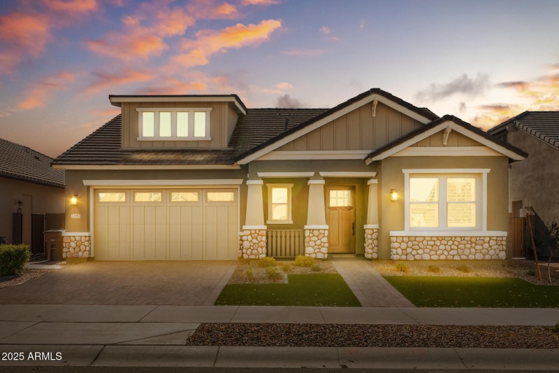 1)FRONT OF HOME