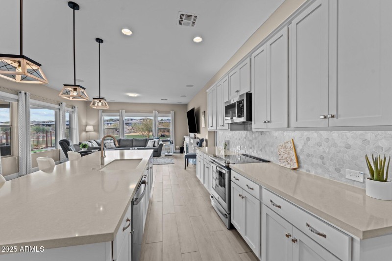 custom backsplash