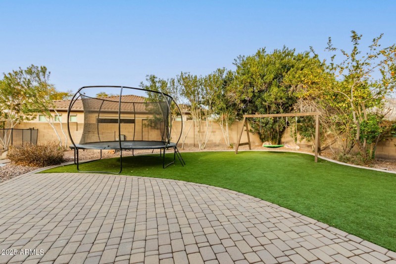 1078 W Spur Court