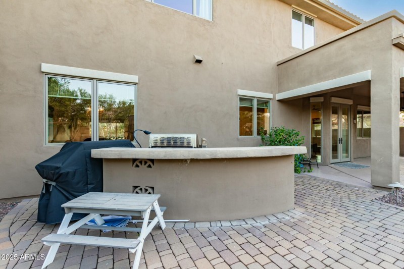 1078 W Spur Court