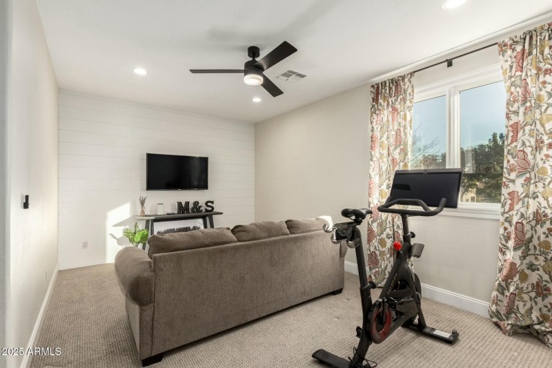 1078 W Spur Court