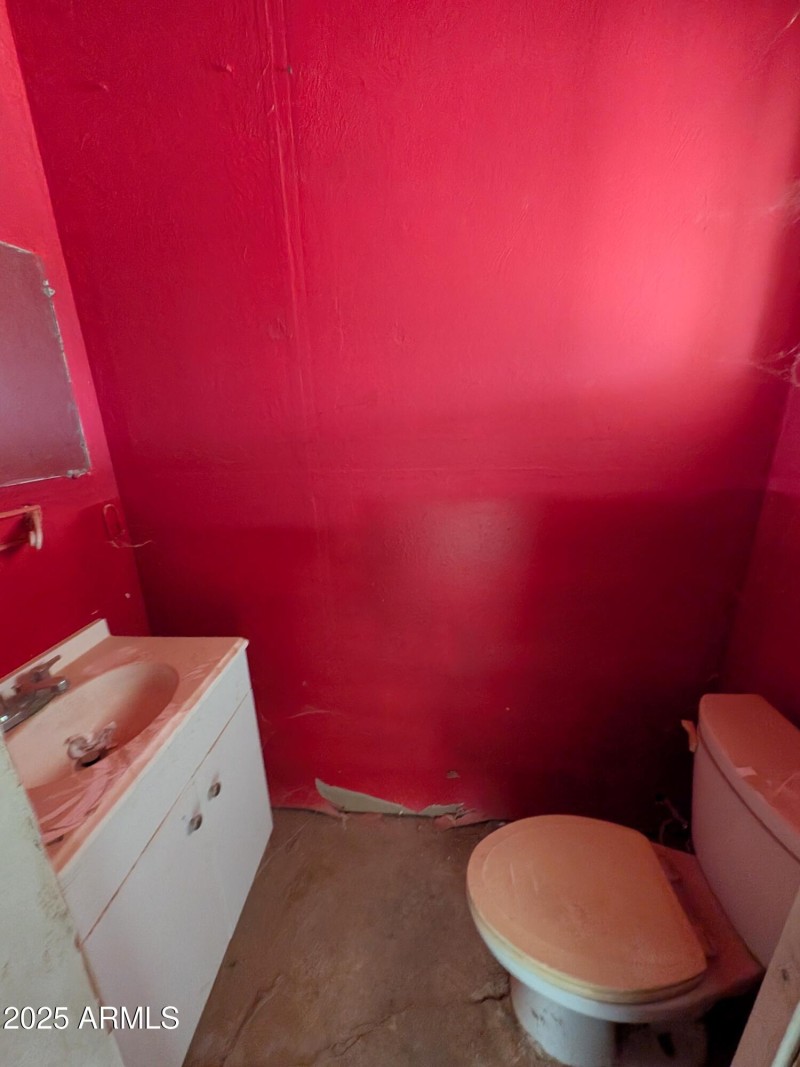 3rd bath (half bath)