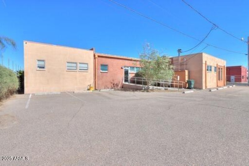 hl-12229679731