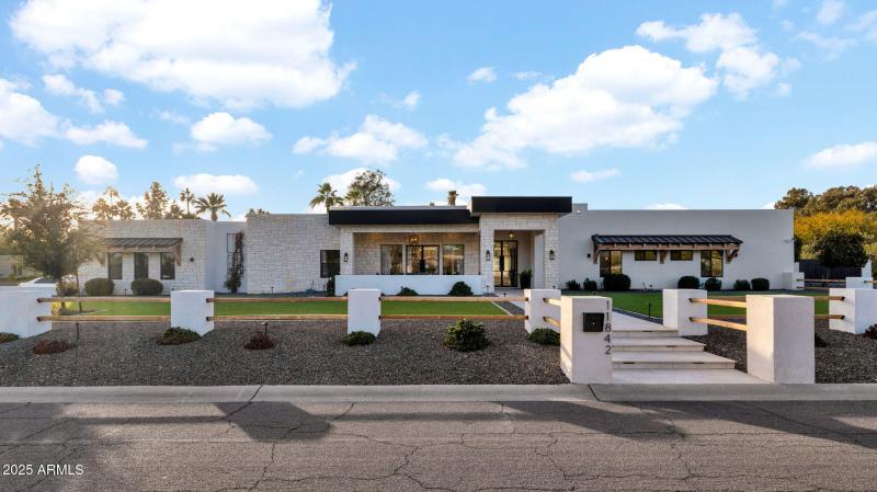 7-web-or-mls-P1228863