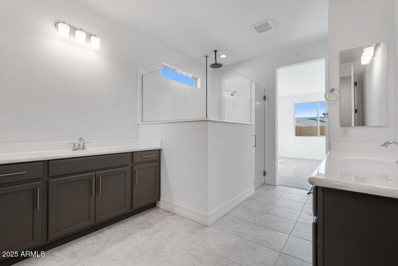 hj-az-phx-cantamia-sonata-lot30140-bathr