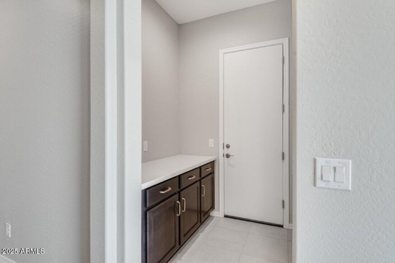 hj-az-phx-cantamia-portato-lot29125-bath